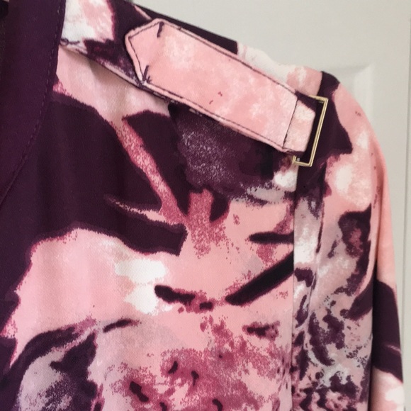 Ladies Floral Dress - Picture 4 of 5